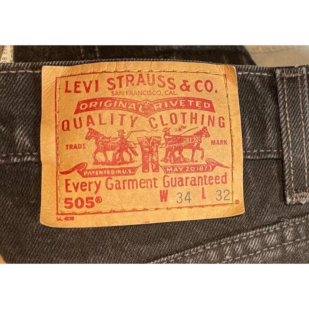 Vintage Y2K Levis Jeans Men's 34x32 Black 505 Regular Straight Leg Red Tab 90s